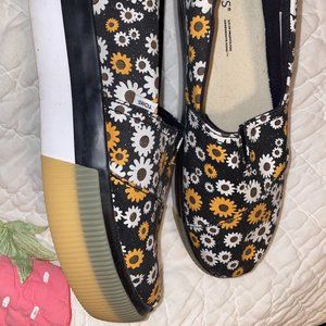TOMS 'Stay Wild' Sun Daisy Flower Platform Shoes size 8.5